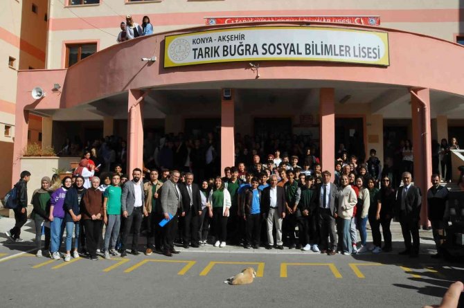 Başkan Akkaya "Teneffüs Buluşmaları"nda liseli gençlerle
