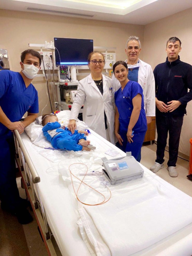 1 yaşındaki bebeğin midesinden çıkanlar hayrete düşürdü