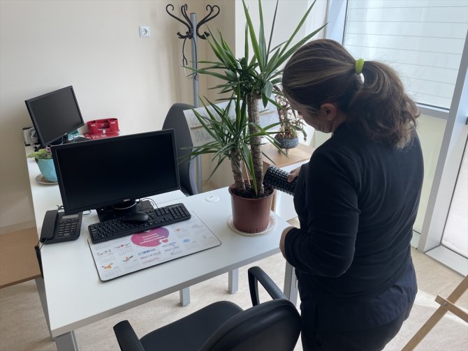 Konya Şehir Hastanesinde silahlı saldırıda hayatını kaybeden Doktor Ekrem Karakaya'nın hatırası yaşatılıyor