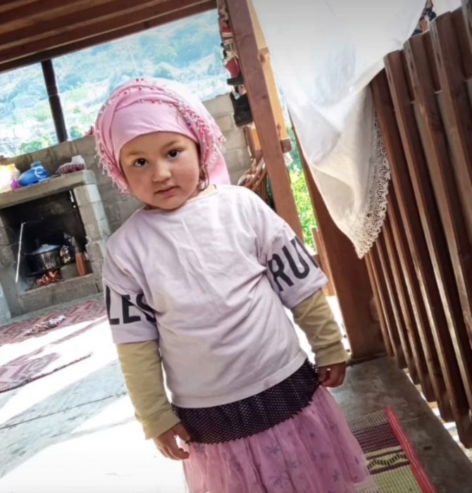 Foseptiğe düşerek hayatını kaybeden 4 yaşındaki Nazgül toprağa verildi