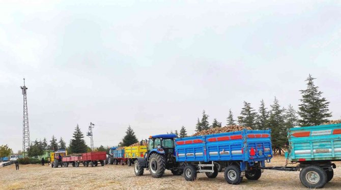 Konya Şeker'in ilçedeki pancar alım istasyonu dualarla açıldı
