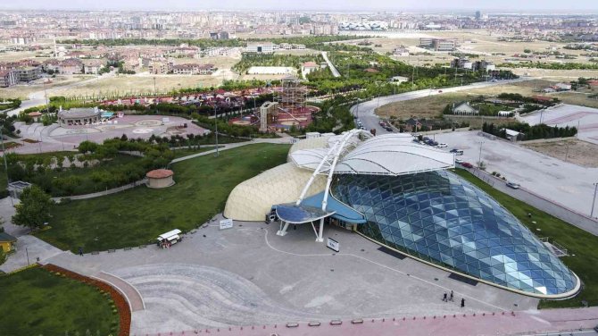 Tropikal Kelebek Bahçesini ziyaret eden kişi sayısı açıklandı