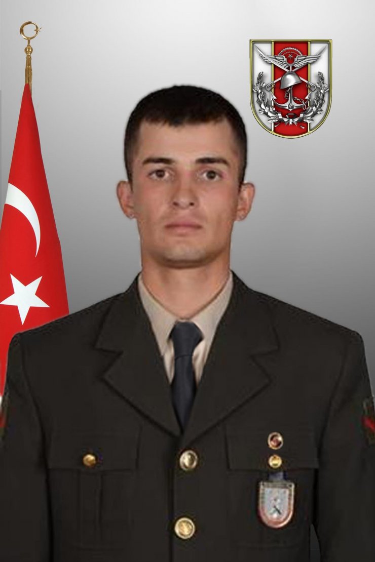 Şehit uzman çavuş Cemil Yavaş, son yolculuğuna uğurlandı