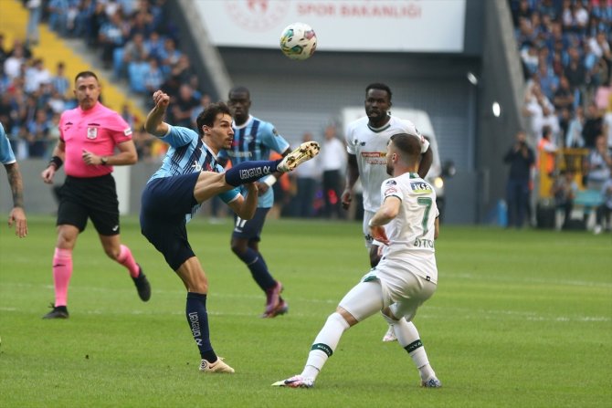 Adana Demirspor: 1 - Konyaspor: 1 (İlk yarı)