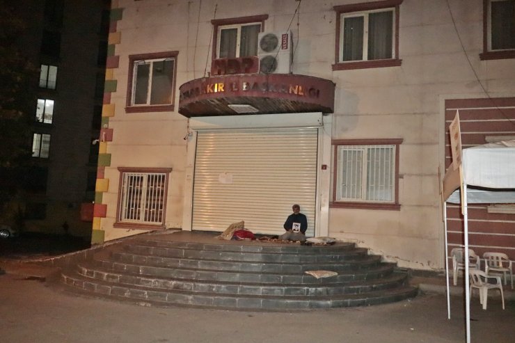 Evlat nöbetindeki baba: Doktor bana 'ara ver' dedi, vermedim