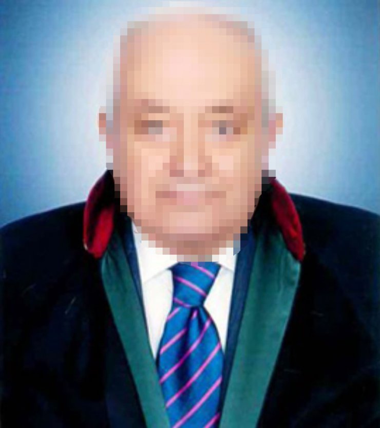 Cinsel saldırı sanığı 79 yaşındaki avukat, iş başvurusunda 'etek şartı' koymuş