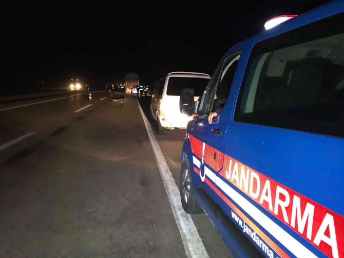 Konya’da hafif ticari araç pancar yüklü kamyona çarptı: 9 yaşındaki Berat hayatını kaybetti