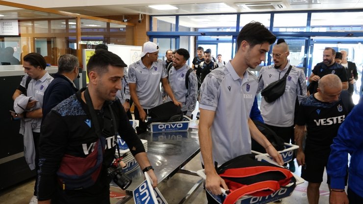 Trabzonspor, Sırbistan’a gitti! Kafilede yer alan isimler