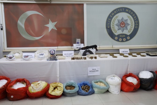 Uyuşturucu operasyonunda 2 zanlı tutuklandı