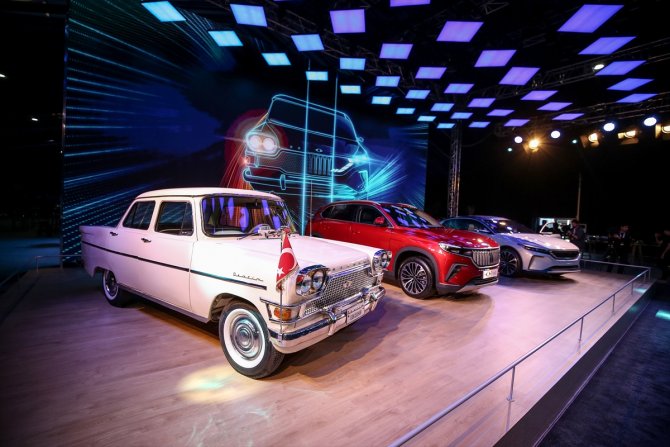 "Devrim" ile Togg yan yana