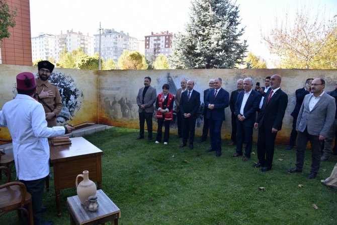 Konya'da anlamlı etkinlik! 4 Kasım'a kadar sürecek, hediyeler verilecek