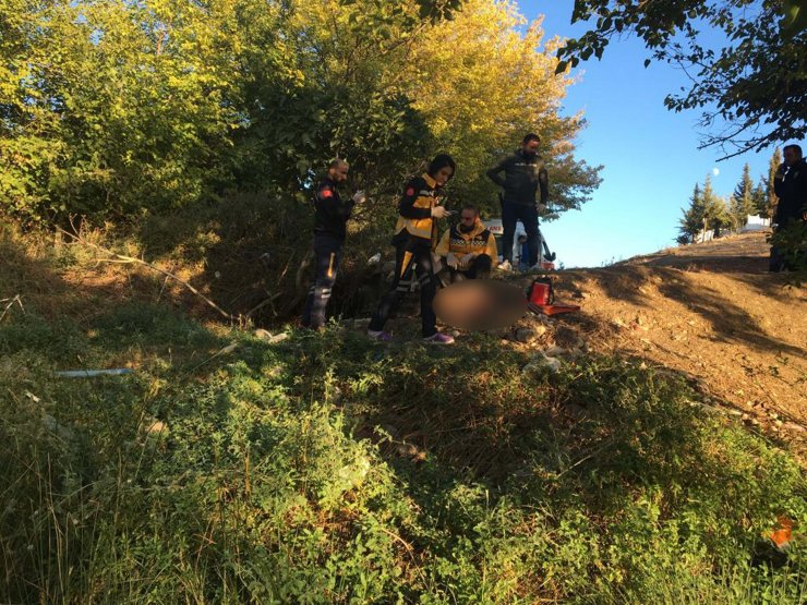 Boş arazide 10 yaşlarında çocuk cesedi bulundu