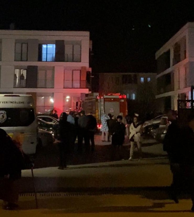 Eski eşiyle tartışıp, kendini yaktı