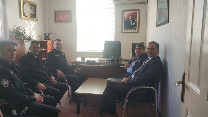 kaymakam-tortop-ozalkent-karakolunu-ziyaret-etti.jpg