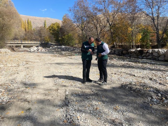 tarim-arazileri-suyla-bulusuyor-3.jpg