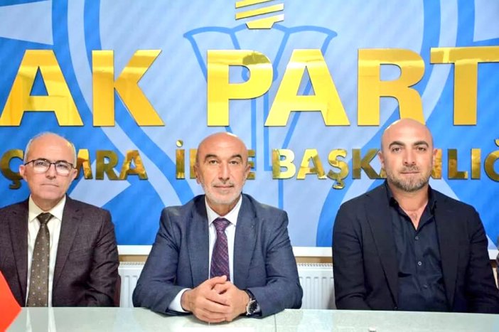ak-parti-heyeti-cumrada-2.jpg