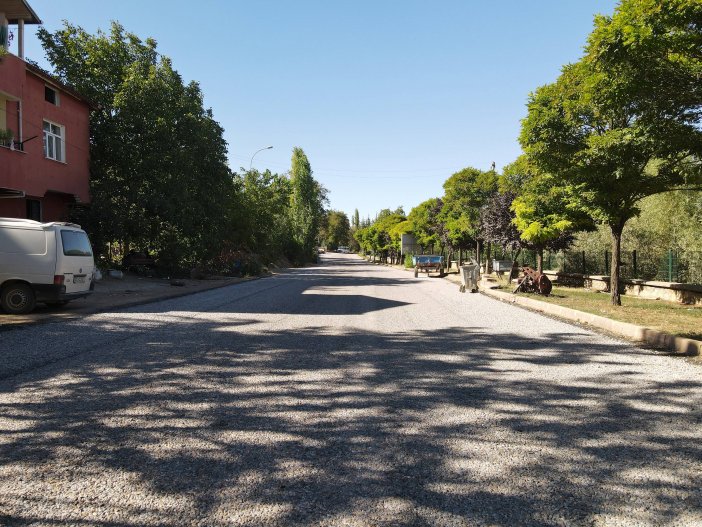 aksehir-mahalle-yollarina-23-milyonluk-yatirim-3.jpg