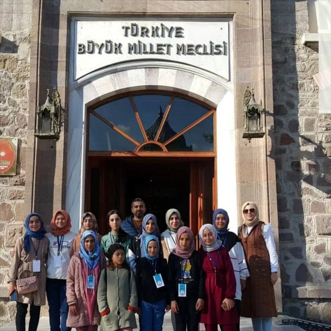 Konya'da başarılı öğrenciler Ankara gezisiyle ödüllendirildi