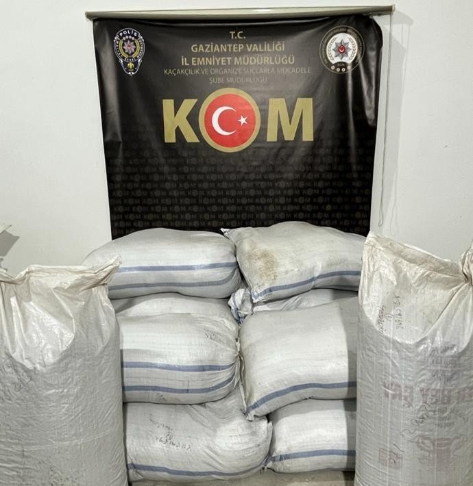 Gaziantep’te kaçakçılık operasyonu! Gözaltılar var...