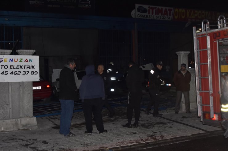 Konya'da oto tamirhanesinde patlama
