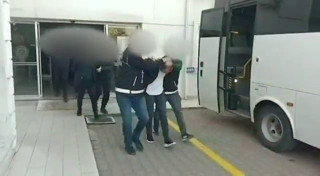 Sakarya'da nefes kesen operasyonlarda onlarca kilo uyuşturucu ele geçrildi