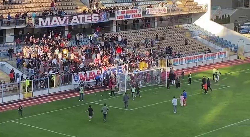 Galibiyet sevinci faciaya dönüşüyordu