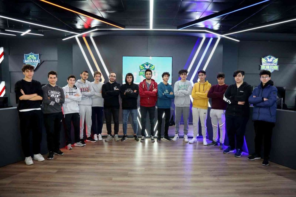 Konya'nın ilk e-Spor Merkezi gençlere yeni ufuklar açacak