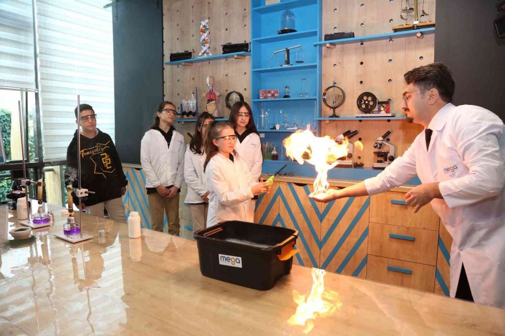 Konya'nın ilk e-Spor Merkezi gençlere yeni ufuklar açacak