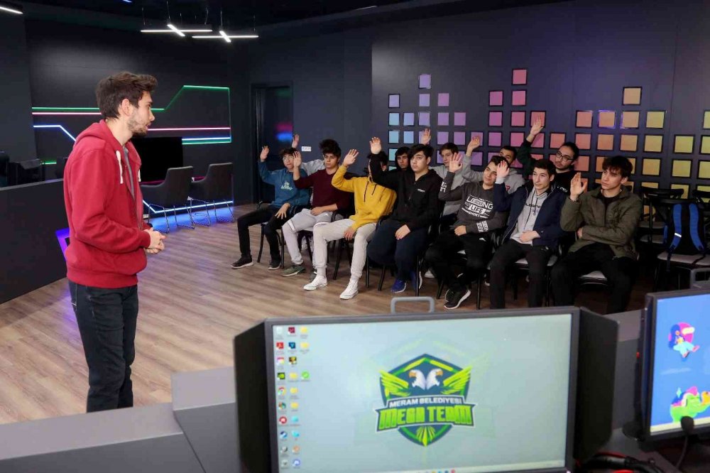 Konya'nın ilk e-Spor Merkezi gençlere yeni ufuklar açacak