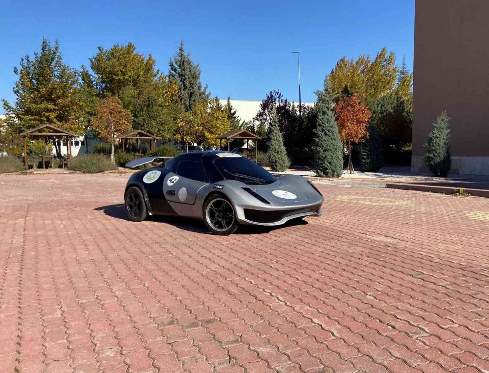 Konya'da üniversite öğrencilerinin yaptığı elektirikli araçta son durum