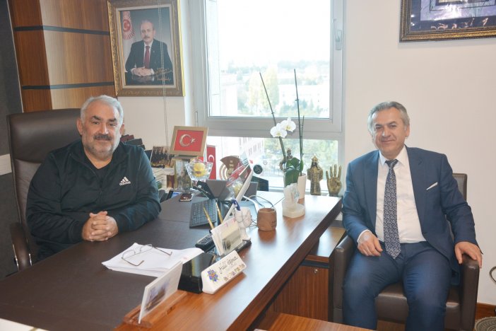 mudur-yigitten-milletvekili.jpg