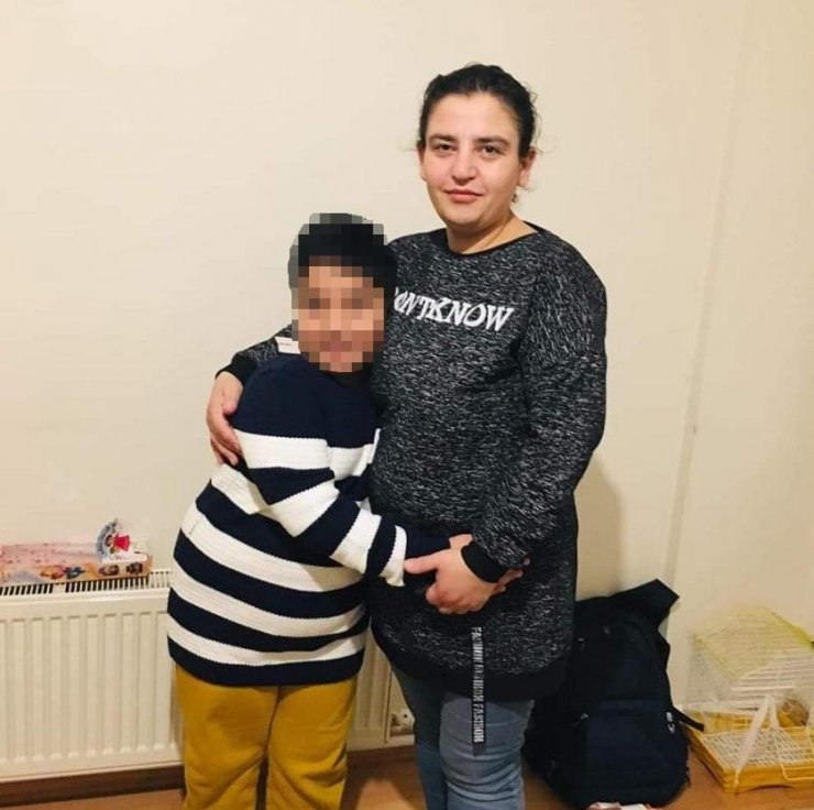 Boşanma aşamasındaki eşini, 9 yaşındaki kızının yanında öldürmüş