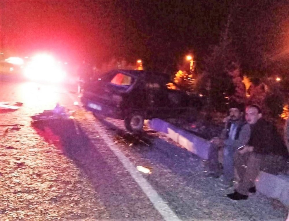 Seyir halindeki otomobil kontrolden çıktı: 1 ölü, 1 yaralı