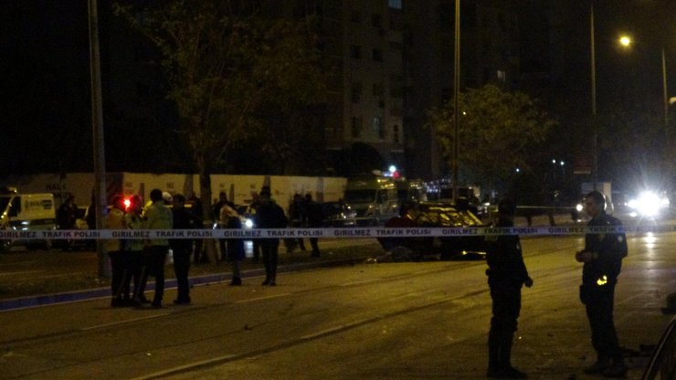Otomobil taklalar atarak savruldu: 1 ölü, 1 yaralı