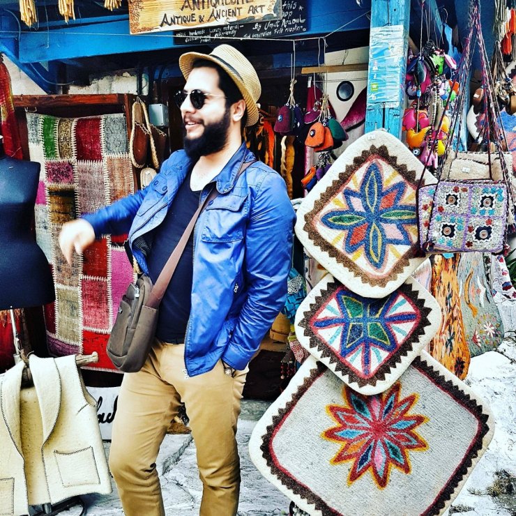 Minibüs, TIR'a arkadan çarptı: 3 ölü, 8 yaralı