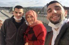 3 kişilik aile gözyaşları içerisinde son yolculuğuna uğurlandı