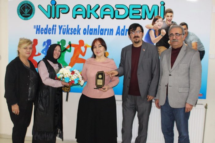 gonul-gozu-dernegi-yilin.jpeg