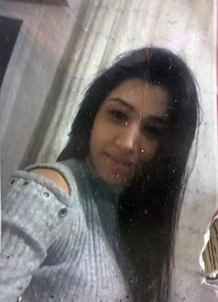 3 çocuk annesi eşini tüfekle öldürüp kaçtı