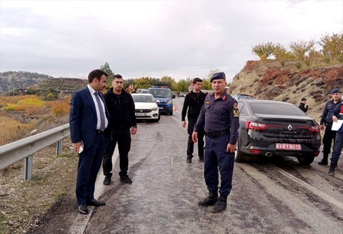 Konya'dan Diyarbakır'a giden yolcu otobüsü devrildi! Yaralılar var