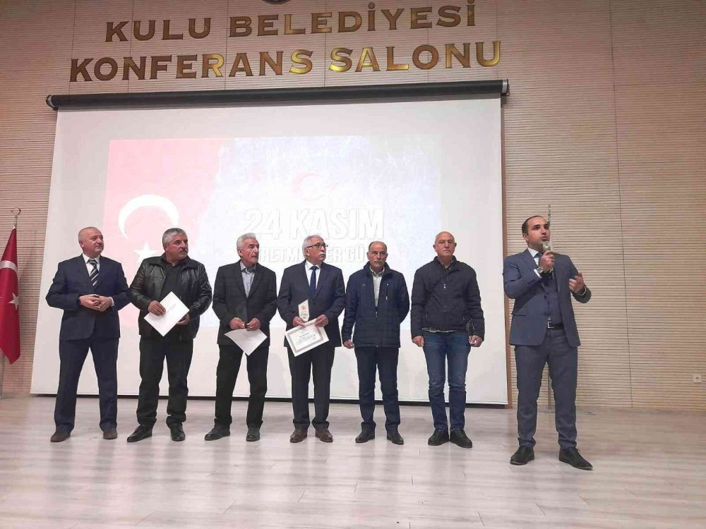 Kulu’da 24 Kasım Öğretmenler Günü kutlandı
