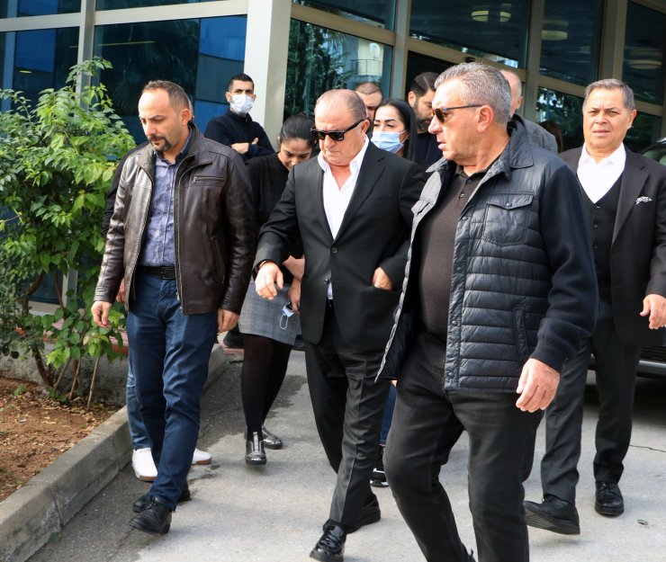 Fatih Terim'in annesi Nuriye Terim, son yolculuğuna uğurlandı