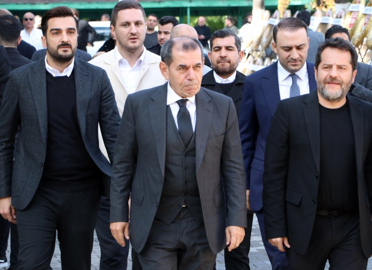 Fatih Terim'in annesi Nuriye Terim, son yolculuğuna uğurlandı