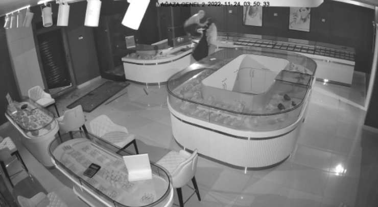 Kuyumcudan 750 bin TL'lik hırsızlık