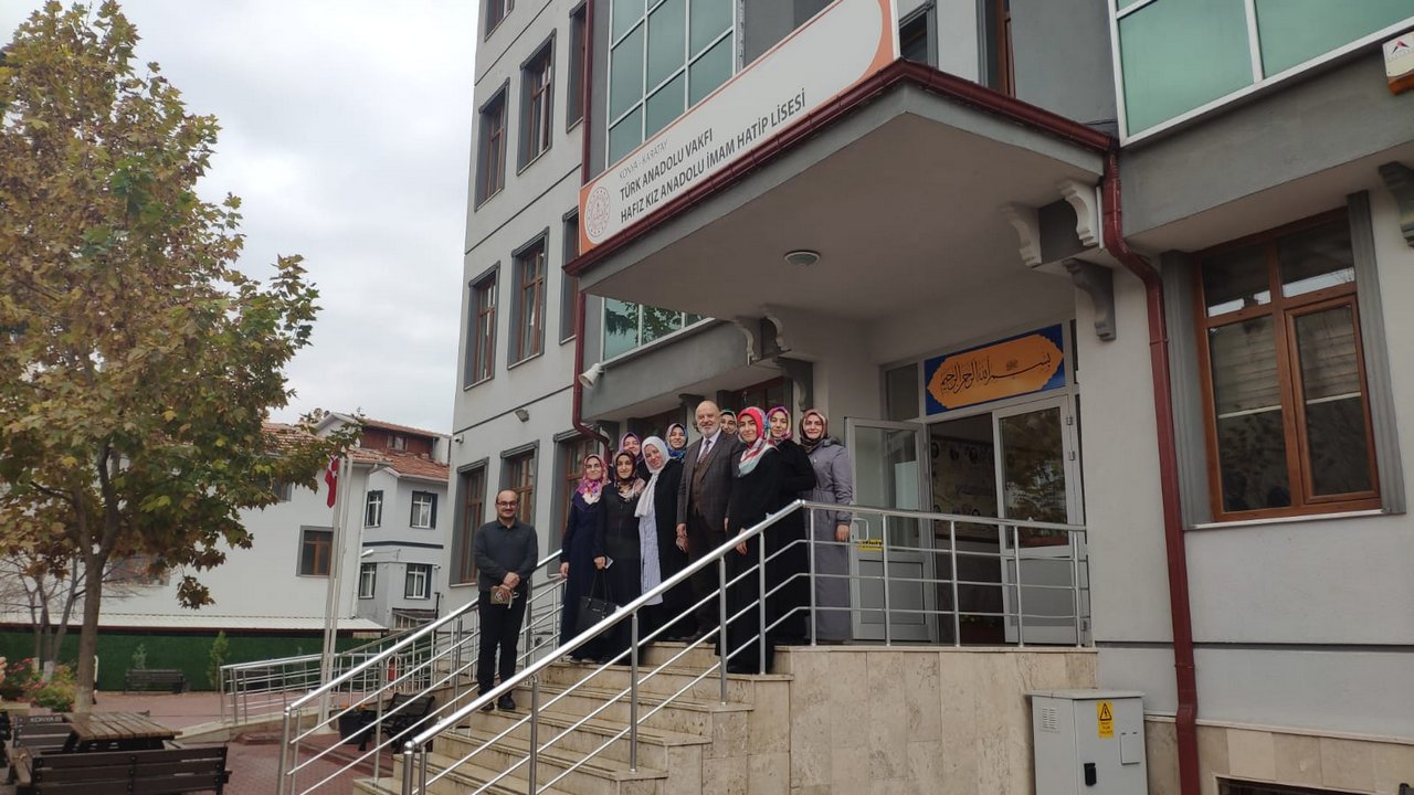 muftu-imamoglu-kuran-ogreticileriyle-bulustu-2.jpg