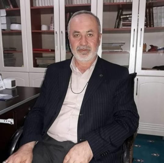 Sakarya'da devrilen traktörün altında kalan imam öldü