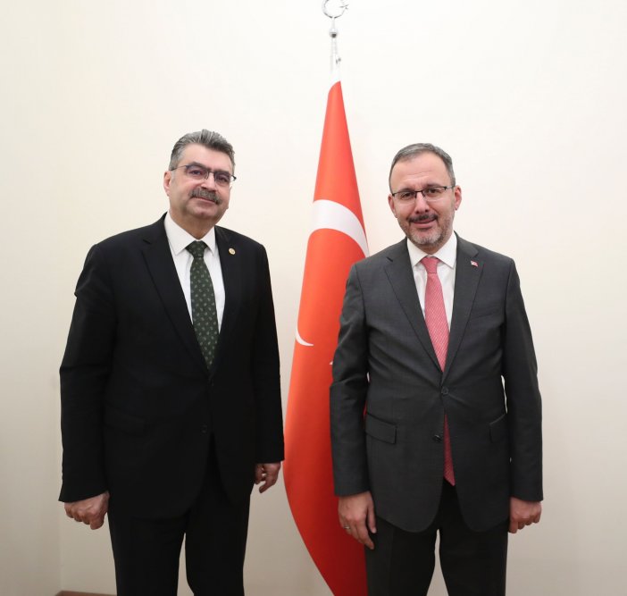milletvekili-erdem-bakan-kasapoglu.jpg