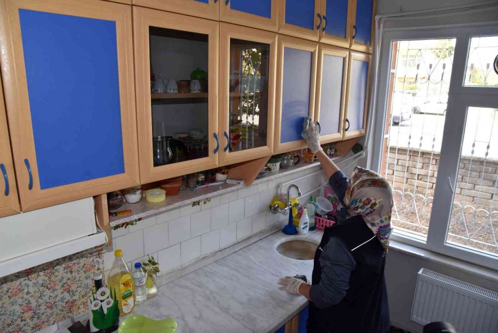 Selçuklu'da yaşlılar unutulmuyor