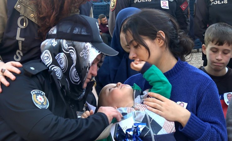 Doğum gününde şehit olan komiser yardımcısı, toprağa verildi