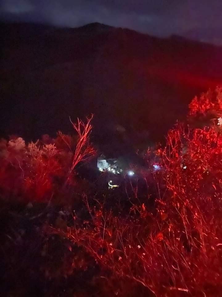 Otobüs uçuruma yuvarlandı: 3 ölü, 36 yaralı