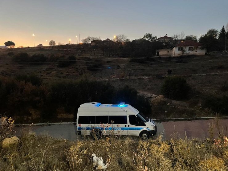 Yakalama kararı bulunan şüpheli "teslim ol" çağrısına uymadı, polisle girdiği çatışmada öldü